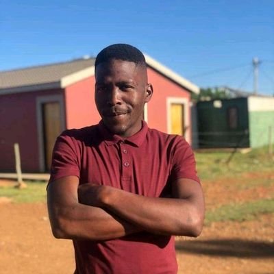 nduduzorula's profile picture. We live and learn..