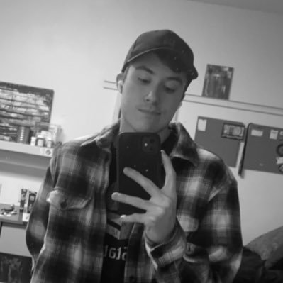 misanthropicpng's profile picture. Just a 19-year-old dude studying computer information systems in college, currently working in IT and trying to find a reason not to delete Twitter | 🇺🇸✡️