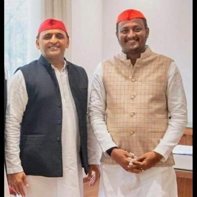 RahulSingh9009's profile picture. पूर्व राष्ट्रीय अध्यक्ष समाजवादी छात्रसभा