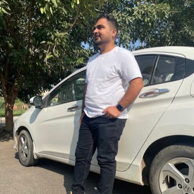 karanmunjal178's profile picture. 