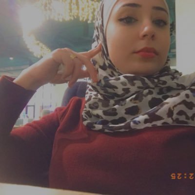 ShathaAlAbabne1's profile picture. || Awesome since 1994 || من عبابنه باريس || JUST graduate 🎓#أم كنان 👼🏻married to the best man in this world 🤵🏻