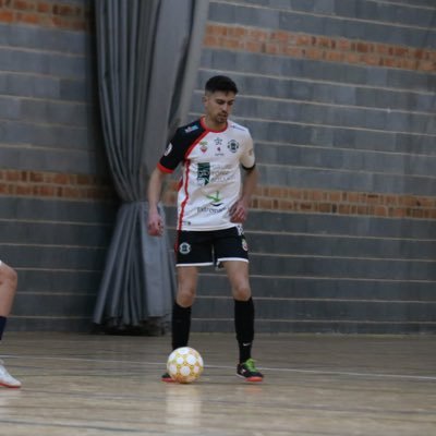 jugador grupo López Bolaños 2b.