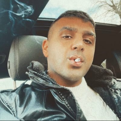 sala9211's profile picture. 