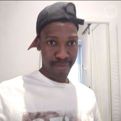 Zamani_Veyane's profile picture. 
