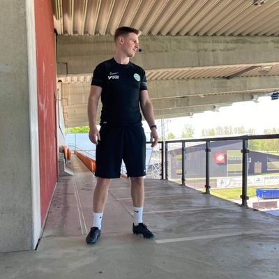 Ass/Mv-ansvarig i Västerås SK P17.
Hantverkare på heltid.
Fotbollshobbyproffs på deltid