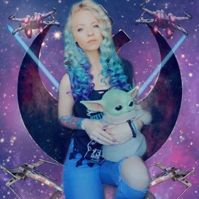 Mother of Jedis, Drummers wife, LiveMe Executive Talent Agency Manager & broadcaster 217k fans, CO-CEO High Hutch Canada, Toronto Canada 🇨🇦 YOUTUBE:Nerd Niche