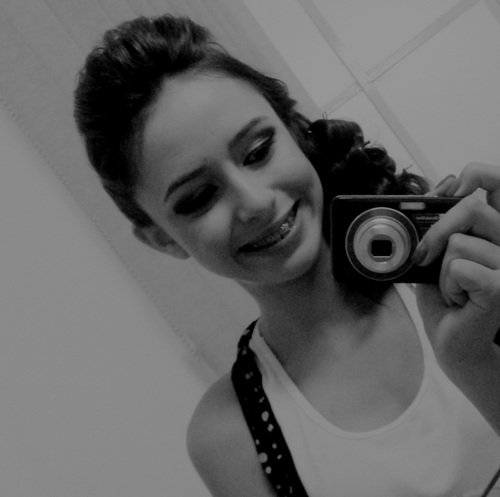 13 anos, canceriana, cruzeirense, ciumenta, boyfriend e feliz  '-' . http://t.co/I3xyNHoRJN