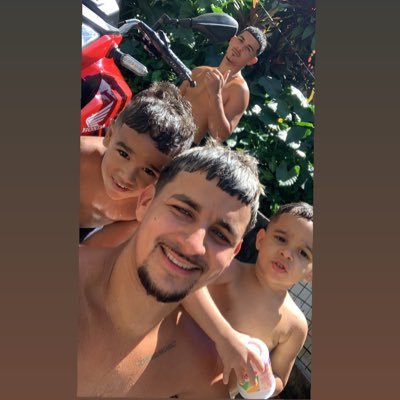 Que minha coragem seja maior que meu medo e que minha força seja tão grande quanto minha fé.. Família ❤