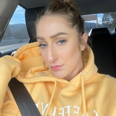 maddi_pann Profile Picture