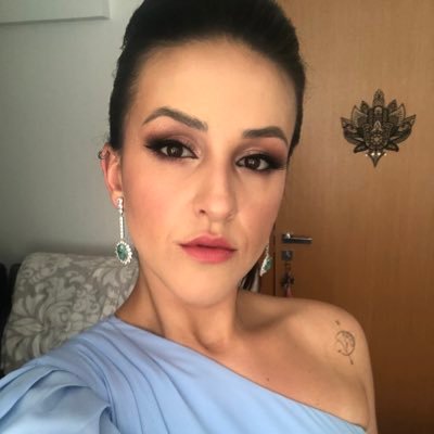 manoellarsilva's profile picture. Mulher do Agro 🙆🏻‍♀️
Apaixonada por café ☕️ e conhecer pessoas 
Jovem mística entusiasta de astrologia ⭐️