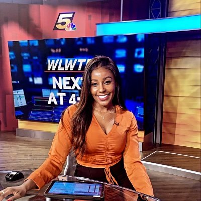 Believer| Emmy-nominated Anchor/Reporter @wlwt 4,5:30,7 | #Hoosier| Avid food taster| Sports & Movie enthusiast| Casual user of poor grammar| IG @akirklen