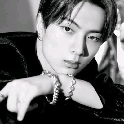 Enhypen is my univers but Jay is my euphoria ♡