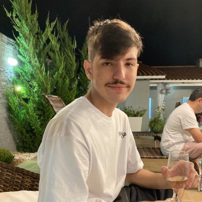 dondoniz's profile picture. trying to not be another brick in the wall