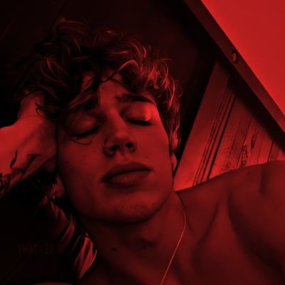 ClarahHackerr's profile picture. @vinniehacker My Boy ~💜
14y💜