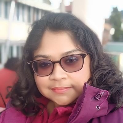 Aspiring librarian, want to climb mountains,dreamer, *Nam Myoho Renge Kyo*