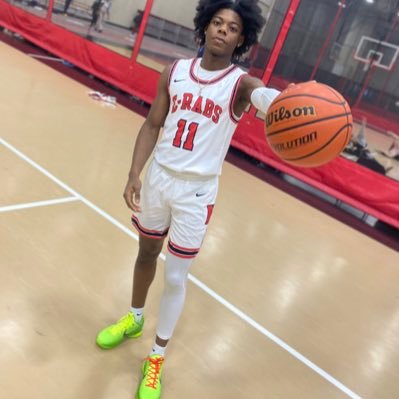 Rockford East High School Rockord, Illinois | 5’11”| Pg #11 | class of 2022 | GPA 3.4 |🤟🏾 #GOD #WTO highlights below 👇🏾