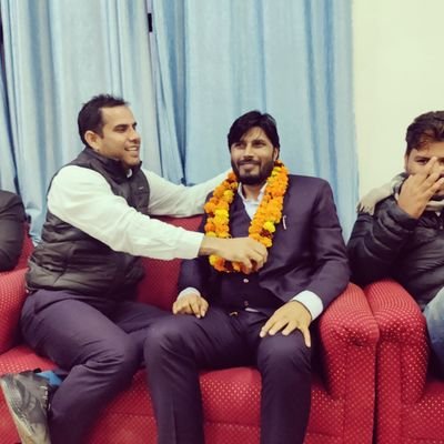 AdvMohdIrshad1's profile picture. Softness is always better.