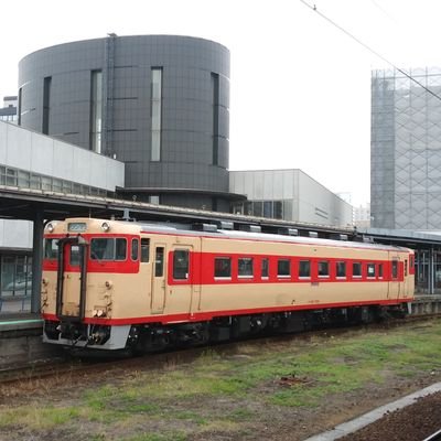 茨城県在住の気動車好き。撮り鉄、乗り鉄、ときどき模型鉄。最近は地元とおでかけ先での運用ツイート多めです。投稿は主にスマホ画像で気まぐれですが、よろしくお願いいたします。