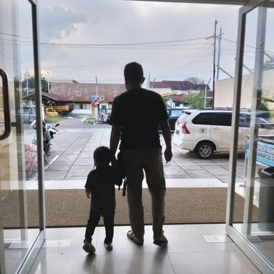 heruAris3's profile picture. 