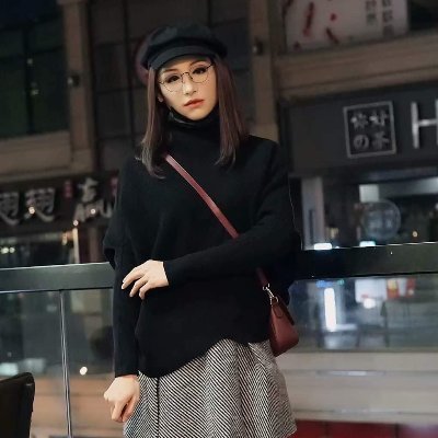 farhanaluna7's profile picture. 