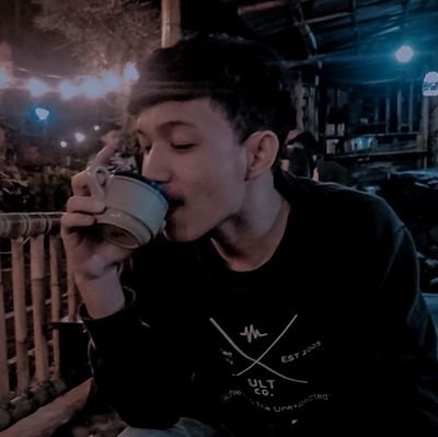 Ahfadil22's profile picture. Ehehe