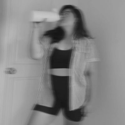 Coffee lover, Fur parent, Wine drinker & Crypto Enthusiast