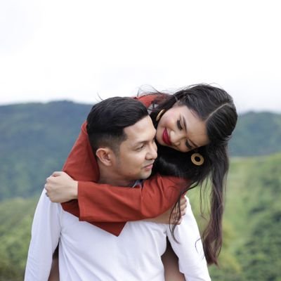 icedcoffee_gelo's profile picture. I Corinthians 16:13-14
Be on your guard; stand firm in the faith; be courageous; be strong. Do everything in love.