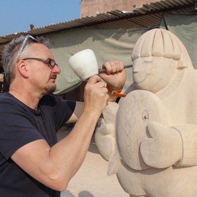 Sculpture artist
Official (new) twitter of Michael Disley
NFT's coming soon.
https://t.co/WU9Xsgx2Ib
