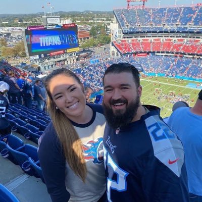 Amputee 🦿• Dog Dad to five 🐶 🐺 • Tennessee born • Navy Veteran🇺🇸 • Aviation enthusiast✈️ • Titans fan ⚔️ • Engineer🤓