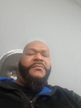 sguidry1970's profile picture. 