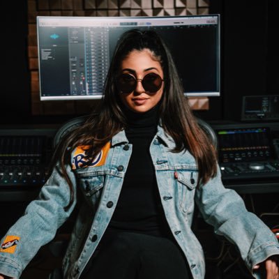 Music Producer/Mix Engineer | @outlaw_prod | IG: sarahnabil | E: sarah@outlaw-productions.com