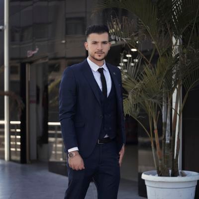 Be you and achieve your goal ؛ and don't be a copy of the others 👨⚕️🌹❤