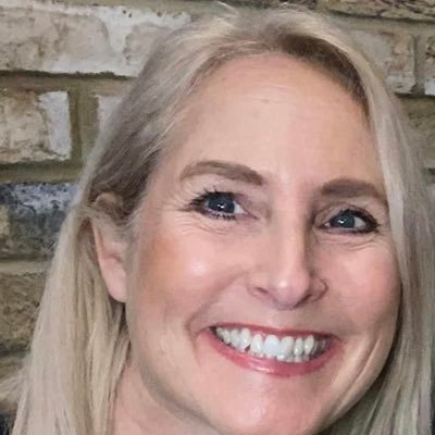 Trapeeezium's profile picture. Solutions for #Startups & the developing #SME Co-owner of SoLu Business Be Bold Be Brave Be Business made EEEZI with Trapeeezium. #Enterprise #Events #Education