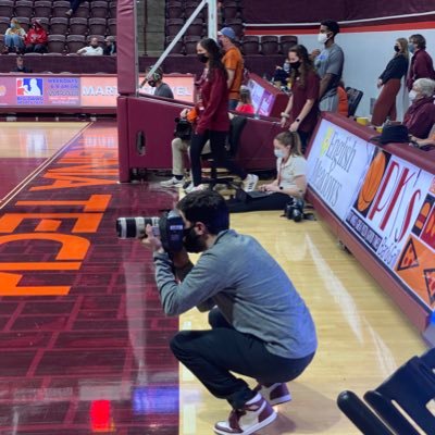 Social @HokiesWBB ⬅️ @nevadahoops ⬅️ @Aces and @Reno1868FC | Nevada Alum | Tweeting live from somewhere