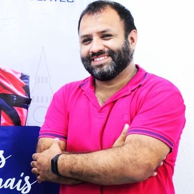 Graduando Engenharia de Software, Ciências da Computação, Análise e Desenv. de Sistemas. Autodidata. GEEK, Robótica, Arduino, SCI-FI, Arch Linux e BSD.
