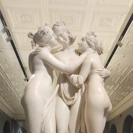 Lanara_Lore's profile picture. Excitable Lore Goblin
She/Her