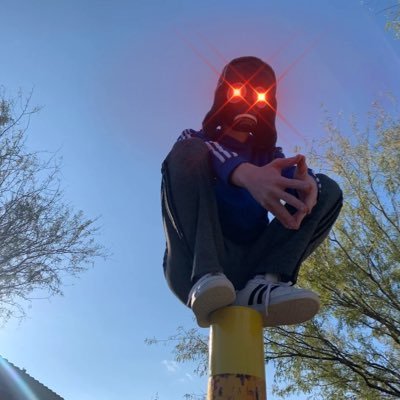 unhosted_'s profile picture. 