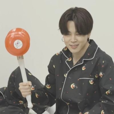 Lee7Lena's profile picture. ⟭⟬ teamwork makes the dream work⟭⟬ 
* fan account * ✌️Reply 1972✌️