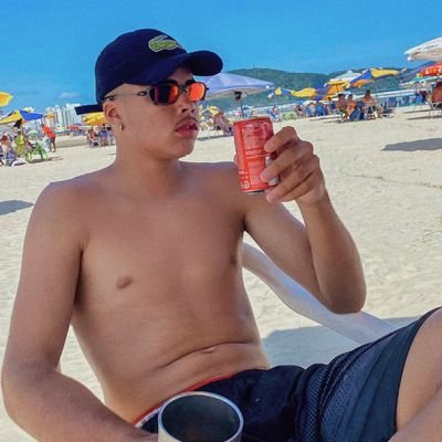 Mic43lmachado's profile picture. 