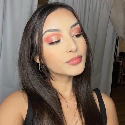 self taught makeup artist 💋 home based 🏠 located in gwinnett county ga 📍 ig: @snatcheddbysteph tiktok: snatcheddbysteph youtube: snatcheddbysteph