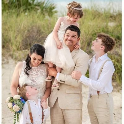 thisoldman87's profile picture. Father, Husband, and a Follower of Christ