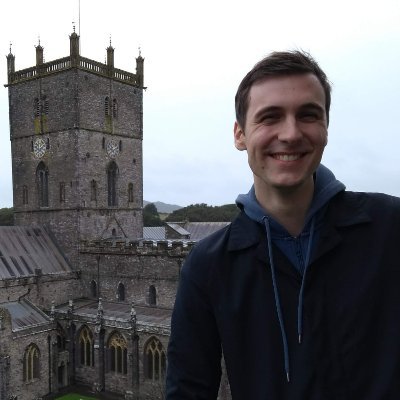 I write fiction and review books here: https://t.co/bFi60UrTi7