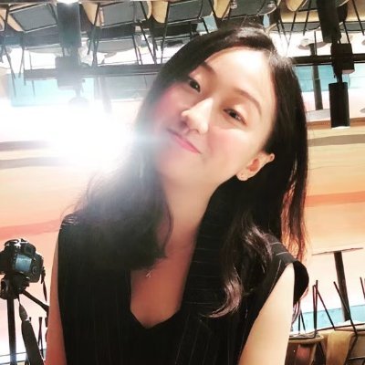 liqiaoyang1998's profile picture. Love to wear Nylon, likes the touch