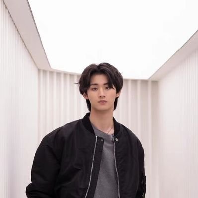 peekabins's profile picture. | 声入人心 | 创造营2021 | fan account
