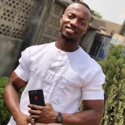 Mickycr87322046's profile picture. #focus