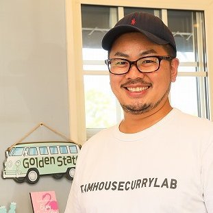 tamura_poseidon's profile picture. 【楽天 七々海/ななうみ】運営｜なまら美味い北海道のカレーや海産物など｜プレゼント企画🎁実施中｜欧風ルーカレー🍛はオーベルジーヌの味超えと太鼓判｜苫小牧のカレー屋はじゃらん北海道版掲載｜北海道恵庭市出身｜つな八→インドネシア料理店→銀座磯むら→ANAホテル→独立｜一度食べたら味を再現できる神の舌✨｜#楽天ななうみ