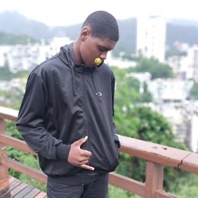 š§š·Vulgo rj 021
š§š·Lutador
š§š·Competitivo
š§š·Estudante
š§š·Jogador
