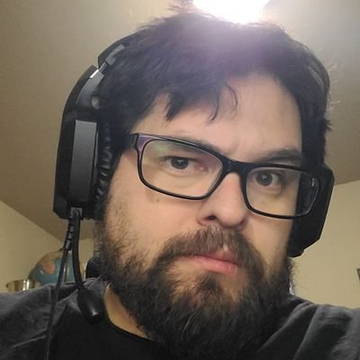 Senior Front-End Developer, AI Context Engineer, Component Smith with Vue and React ⚒️, @phoneburner engineer.