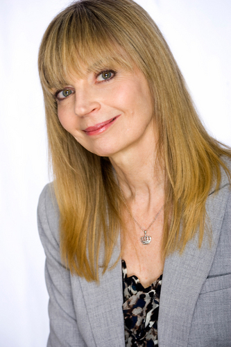 Maddisen is a Life Empowerment Coach, Columnist, and Speaker.