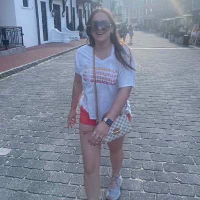 brookespatt1's profile picture. i’m here for the concert tickets